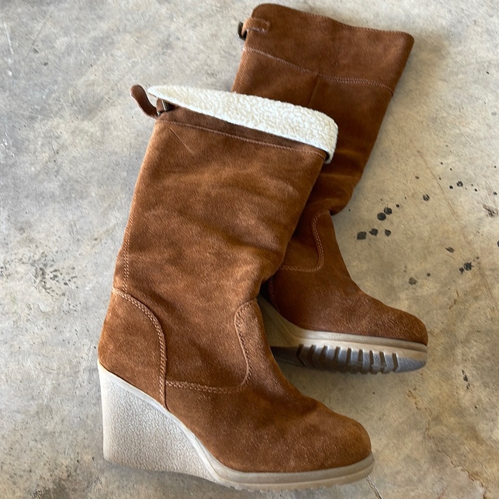 Winter boots